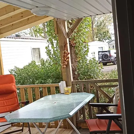 Mobilhome L'oasis Le Clos Cottet * Angles (Vendee)