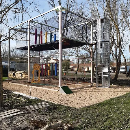 Kemp Mobilhome L'oasis Le Clos Cottet